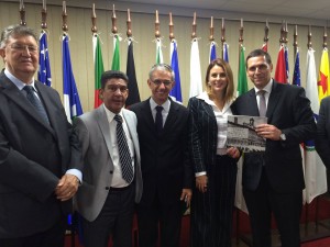 Dep. Orlando Bolçone, dep. Gileno Gomes, dep. David Zaia, dep. Renata Bueno, Presidente da Casa, dep. Fernando Capez