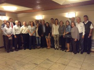 No Hotel Crystal, eu com o vice-cônsul da Itália, Bruno Veronesi, o presidente do Circolo Trentino de Londrina, André Trindade e os membros da Bravissimi