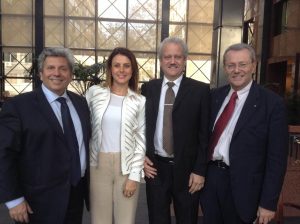 11123558_662728727193238_2910581200568728911_o