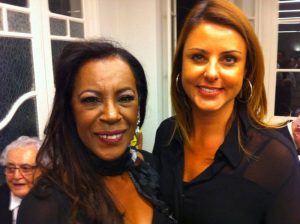 Conceição Barindelli e Renata Bueno.