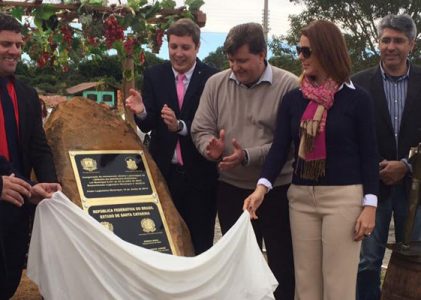 Nova Veneza e Crici&uacute;ma SC