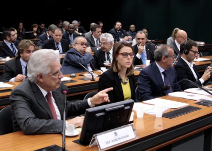 Conversão da carteira de motorista: Câmara aprova acordo entre Brasil e Itália