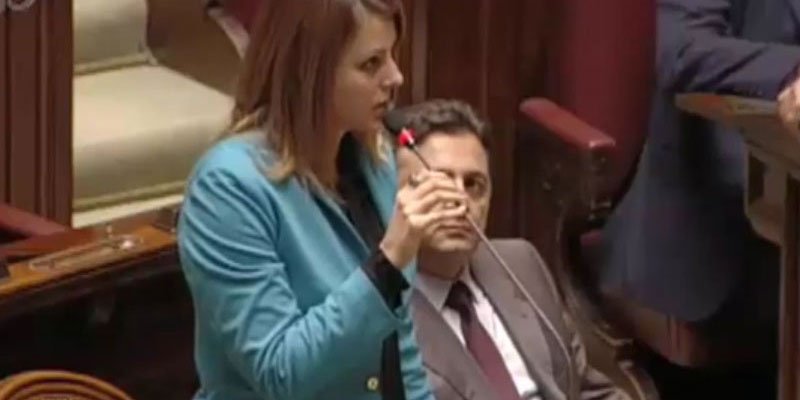 Declaração de confiança da Deputada ao Governo de Gentiloni