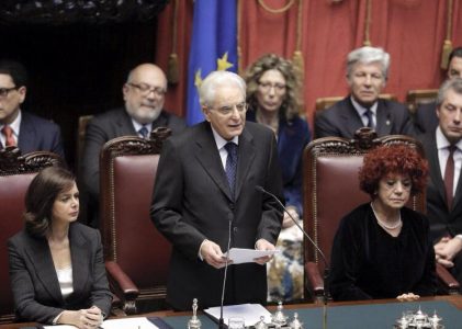 Deputada expressa satisfação das coletividades no exterior