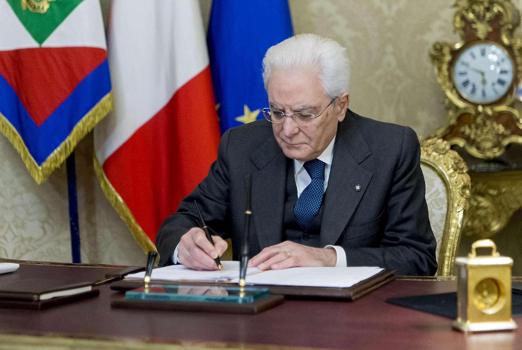 MATTARELLA HA SCIOLTO LE CAMERE. SI VOTA IL 4 MARZO!