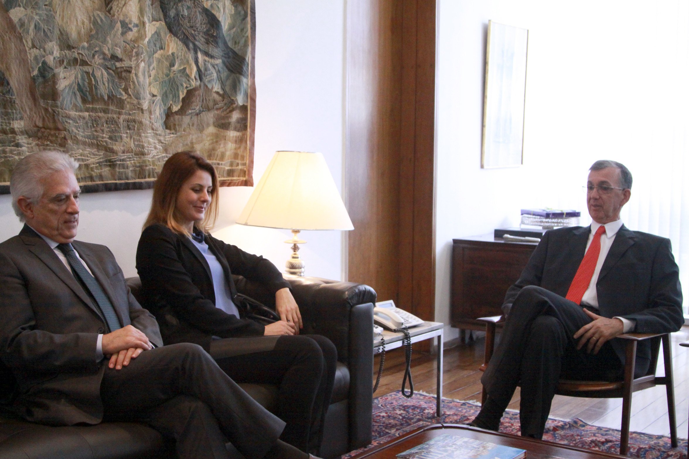 O Brasil depositou a adesão ao Pacto de Haia