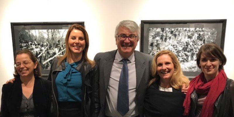 Renata Bueno madrina della mostra fotografica Luci e Ombre: Persone e luoghi del Sud Italia